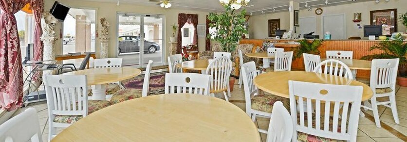 Howard Johnson Inn Socorro - Photo5
