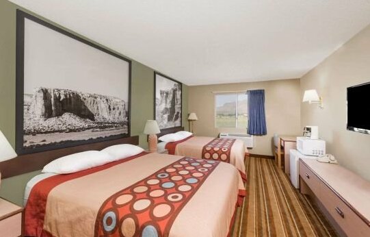 Super 8 by Wyndham Socorro - Photo2