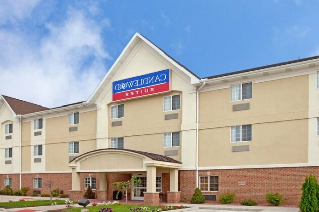 Candlewood Suites South Bend Airport - Photo2