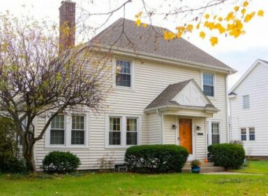 Charming 3 bedroom home-2 miles from Notre Dame's campus