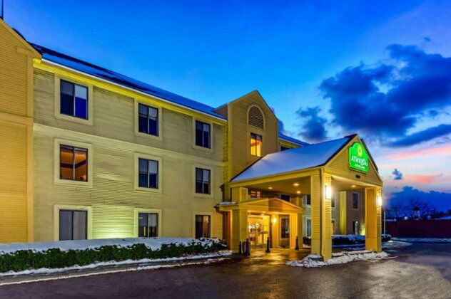 La Quinta Inn & Suites South Burlington - Photo3