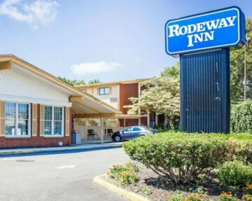 Rodeway Inn Huntington South Huntington