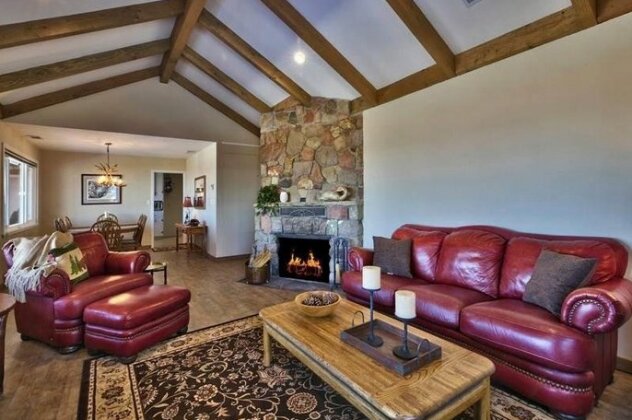 828 Park Ave - Photo4