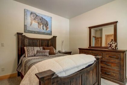 Lukins Lodge - Three Bedroom Home