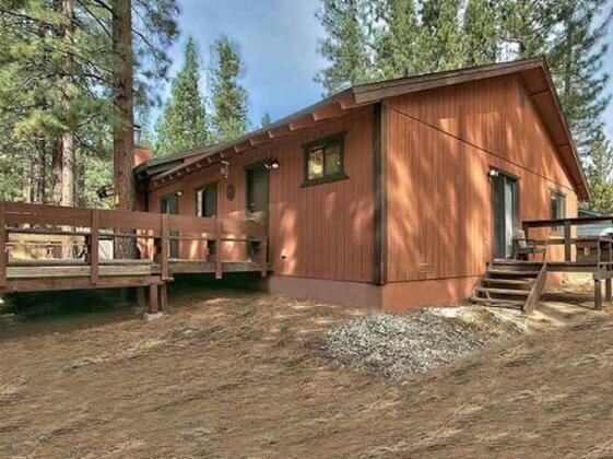 RedAwning Angora Cabin - Photo2