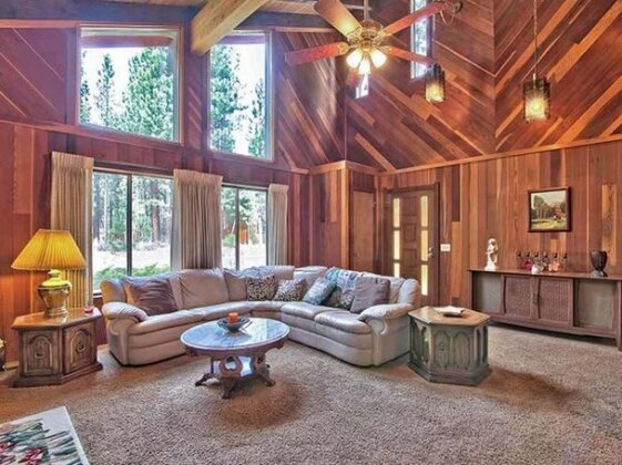 RedAwning Angora Cabin - Photo3