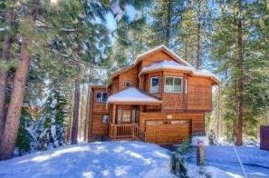 South Lake Tahoe 4 Br Home With Game Room Lta 8033