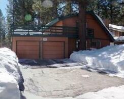 South Lake Tahoe 5 Br Home With Sundeck Lta 8053 - Photo2