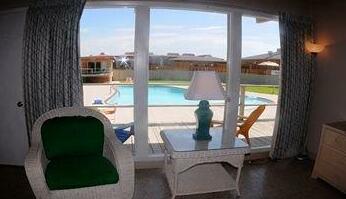 Claytons Resort - Photo4