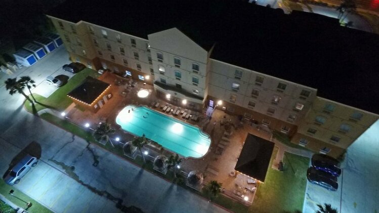 Holiday Inn Express Hotel and Suites South Padre Island