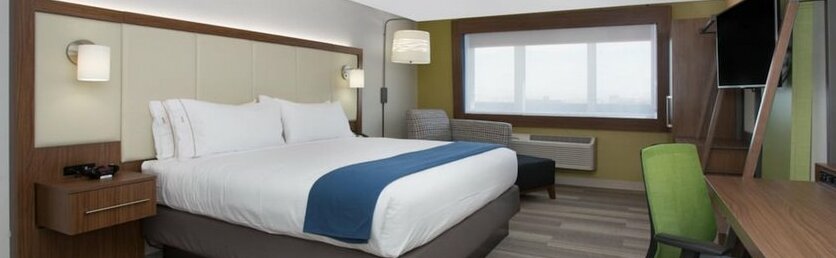 Holiday Inn Express & Suites - Southgate - Detroit Area - Photo4