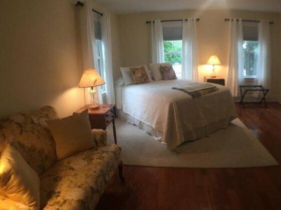 Wickham-Prince Bed and Breakfast - Photo2