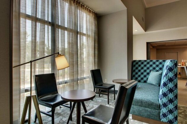Hampton Inn & Suites By Hilton Southport - Photo2
