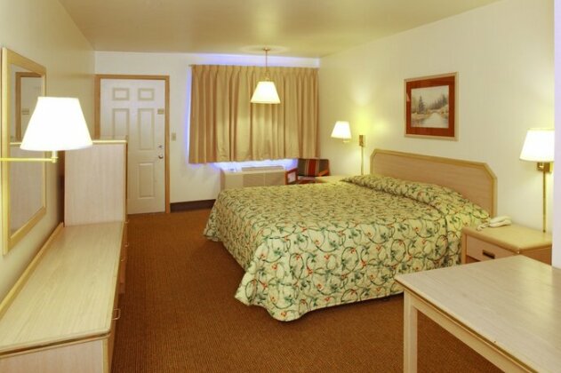 Tiki Lodge Motel - Photo4