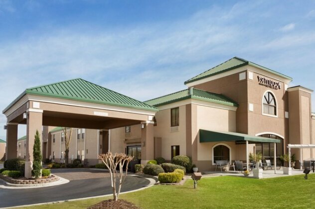 Country Inn & Suites By Carlson Fayetteville-Fort Bragg NC - Photo2