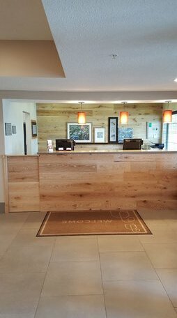 Country Inn & Suites by Radisson Springfield OH - Photo5