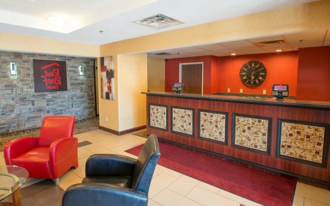 Red Roof Inn Springfield OH - Photo3