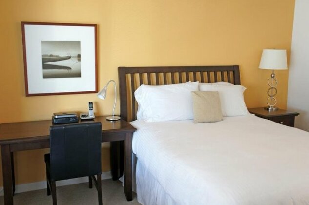 Furnished Quarters at The Verano - Photo5