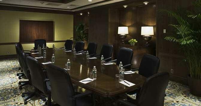 Hilton Stamford Hotel & Executive Meeting Center - Photo5