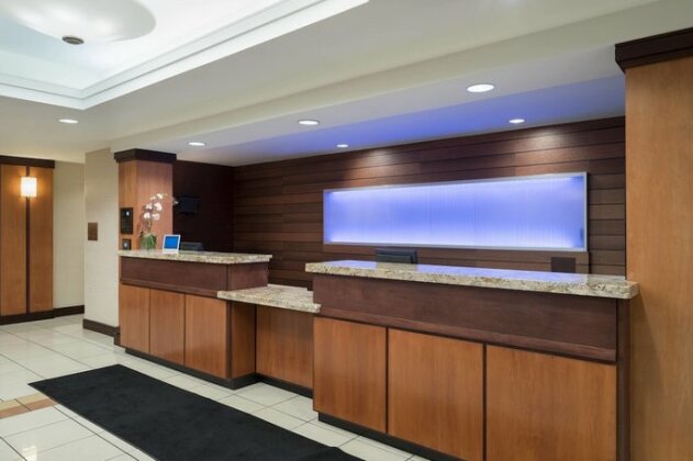 Fairfield Inn & Suites by Marriott State College - Photo2