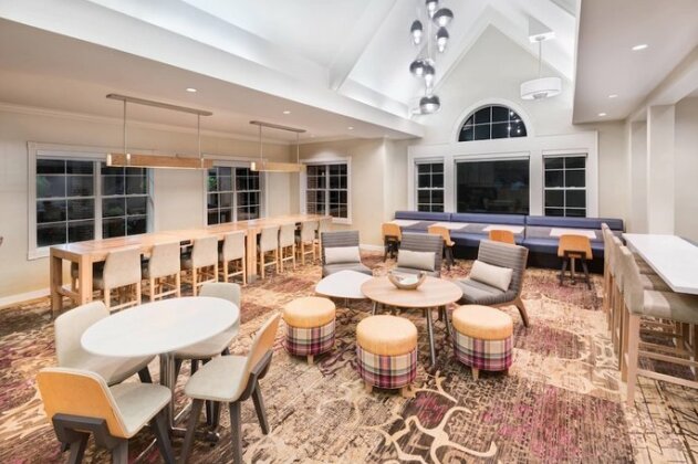 Residence Inn by Marriott State College - Photo3