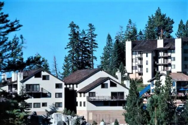 Tahoe Summit Village - Photo2