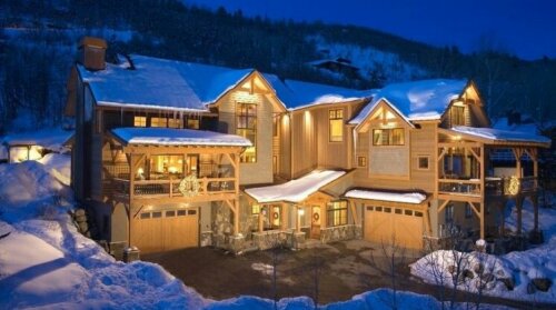 Black Bear Chalet - 4BR Luxury Mountain Home