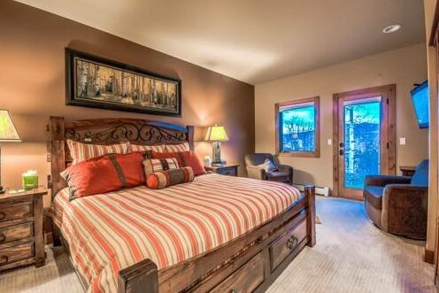 Churchill Lodge South - Photo5