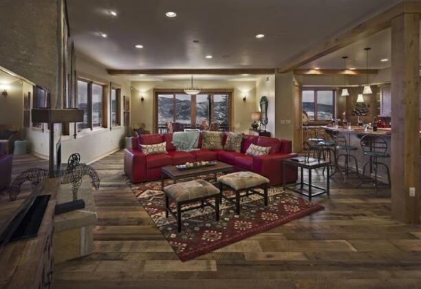 Falconhead Lodge - Photo3