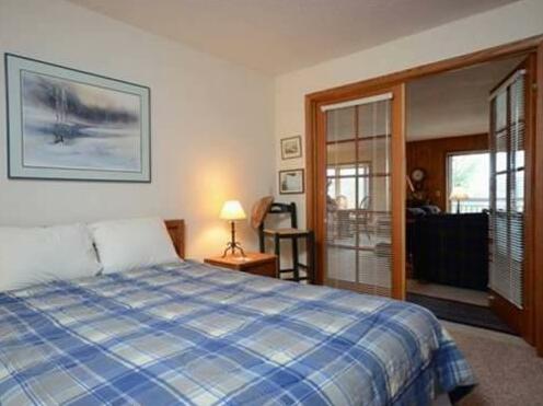 Norwegian Log Condominiums - 205 - Photo3