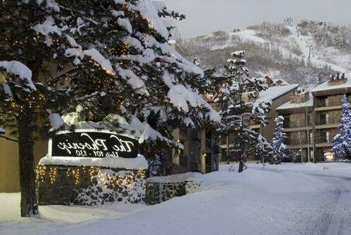 Phoenix at Steamboat - 203 - Photo2