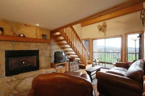 RidgeCrest Condominiums - Photo5