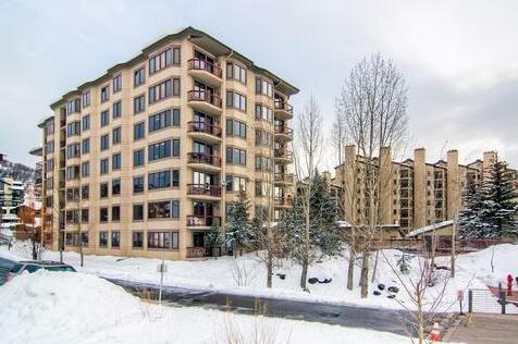 Torian Plum Condominiums by Steamboat Resorts - Photo2