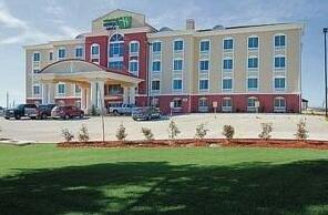 Holiday Inn Express Hotel & Suites Byram Steele - Photo3