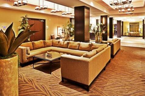 Holiday Inn & Suites Stillwater-University West - Photo5
