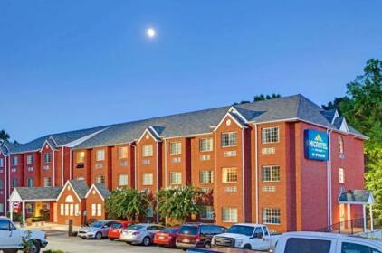 Microtel Inn & Suites by Wyndham Stockbridge Atlanta I-75