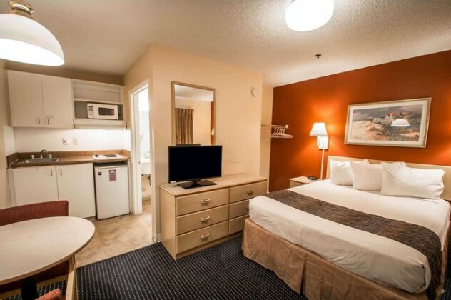 Suburban Extended Stay Hotel Stuart - Photo2