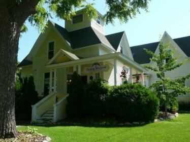 Black Walnut Guest House Bed And Breakfast