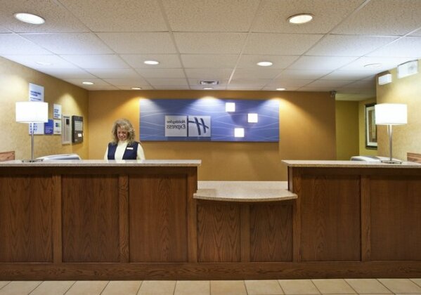 Holiday Inn Express Hotel & Suites Delaware-Columbus Area - Photo5