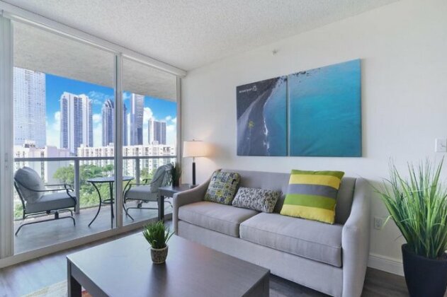 Baby Friendly Apartments in Sunny Isles - Photo4