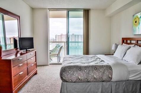 Miami Beach Intracoastal Apartments by Globe Quarters - Photo5