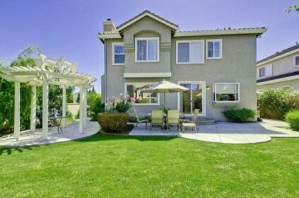 5 Bedroom House On Middlebury Drive In Sunnyvale