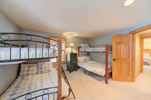 Hickory Lane 22 - Photo5