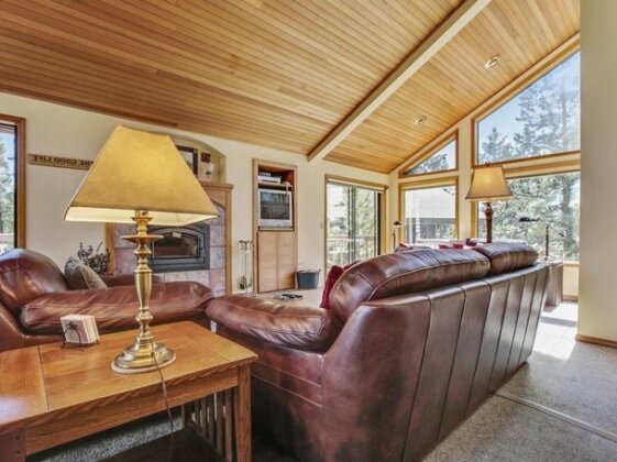 Hoodoo 8 Holiday Home - Photo2