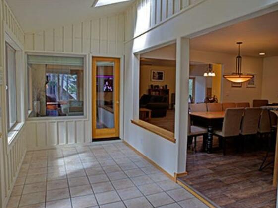 Mugho 8 Home - Photo2