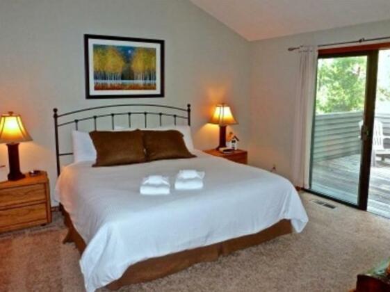 Pineridge 6 - Photo2