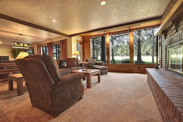 Redcedar 17 Four-Bedroom Home - Photo3