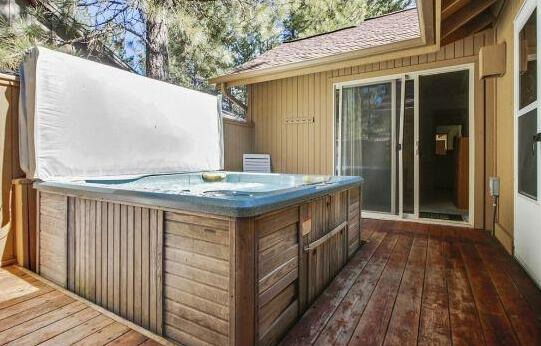 Topflite 15 Holiday Home - Photo4