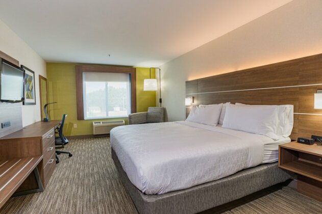 Holiday Inn Express Hotel & Suites Swansea - Photo5