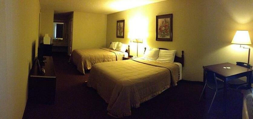 Country Hearth Inn & Suites Sweetwater - Photo4